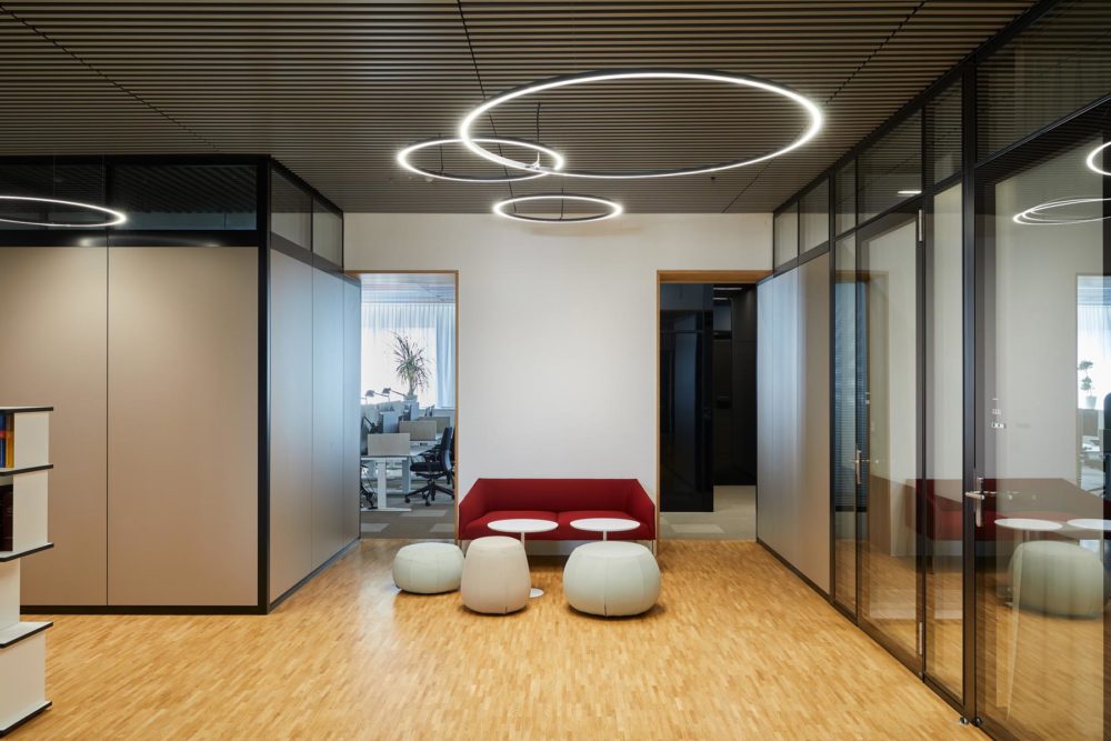 Blaser Butscher Architekten: moderne Büro- und Laborräume